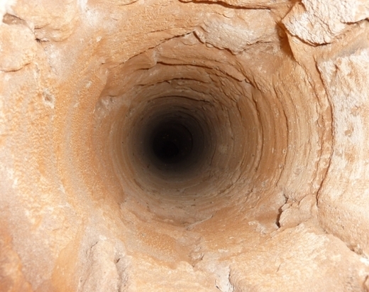 Vyfrézovaný komín.jpg